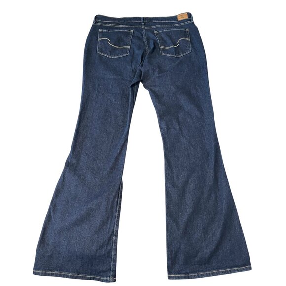 Levis Signature Mid Rise Bootcut Jeans Womens Size 33x34 Blue Dark Wash Stretch - Picture 5 of 12